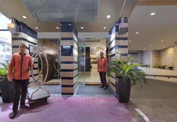 Gateway Hotel Main image